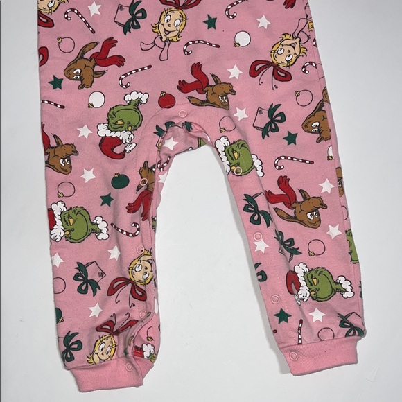 Charming Pink Kids Footie with Holiday Characters - Picture 5 of 8